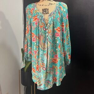 Fig and Flower Women's 2X Floral Paisley Print Button Front Long Sleeve Top